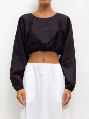 LESET Black Long-Sleeve Cropped Boatneck Top
